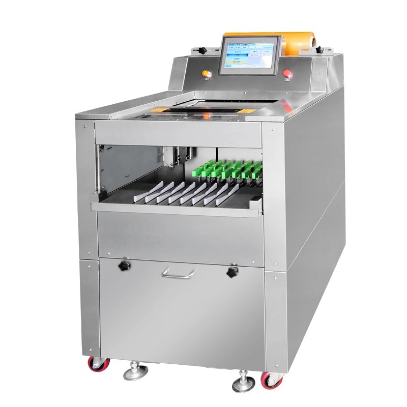 Semi-automatic cling film packaging machine
